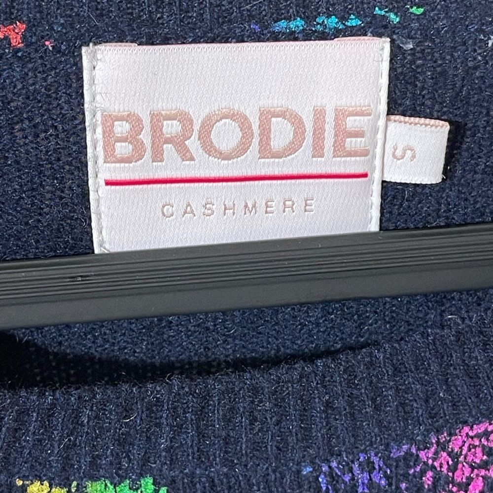 Sold  - Picture 3 of 6